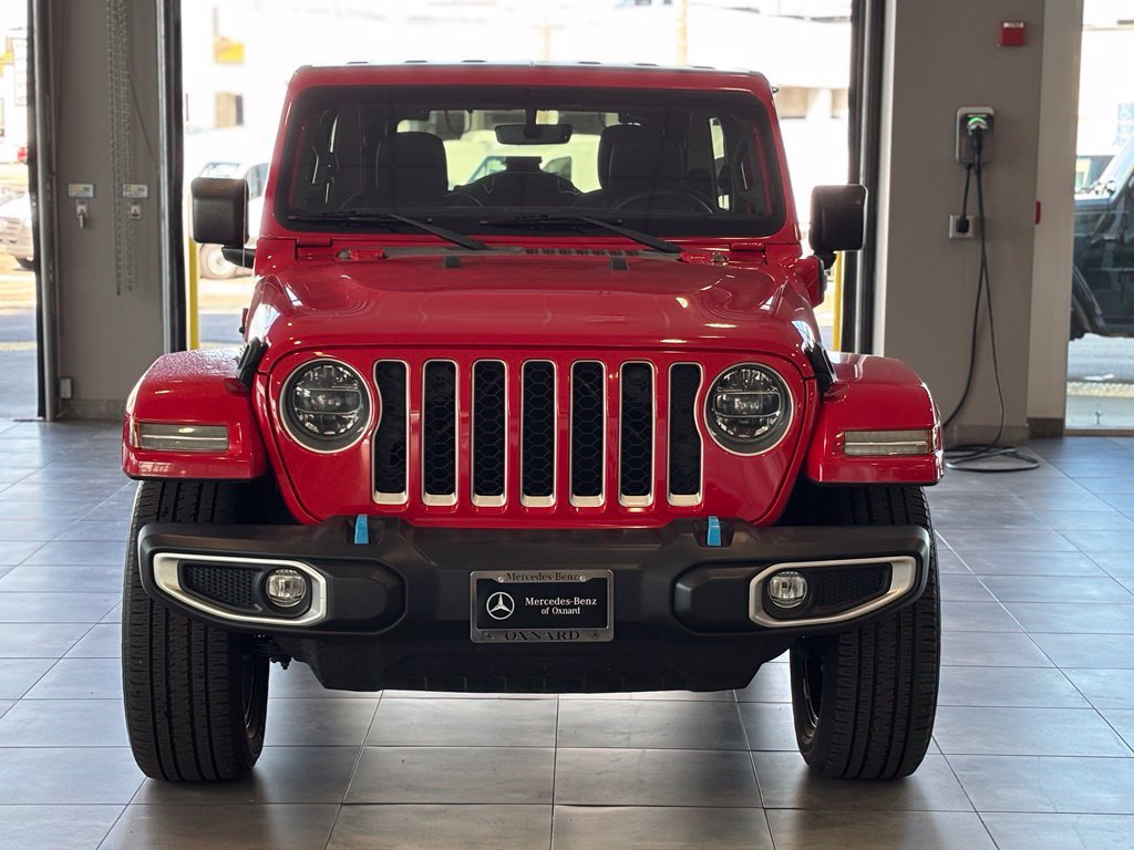 Used 2022 Jeep Wrangler Unlimited Sahara AWD/4WD image 11