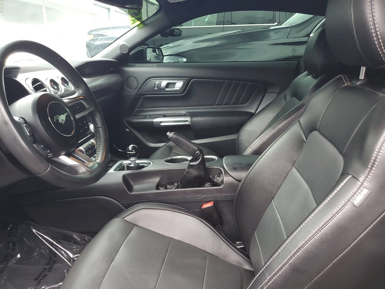 Used 2020 Ford Mustang GT Premium w/ GT Performance Package RWD image 13