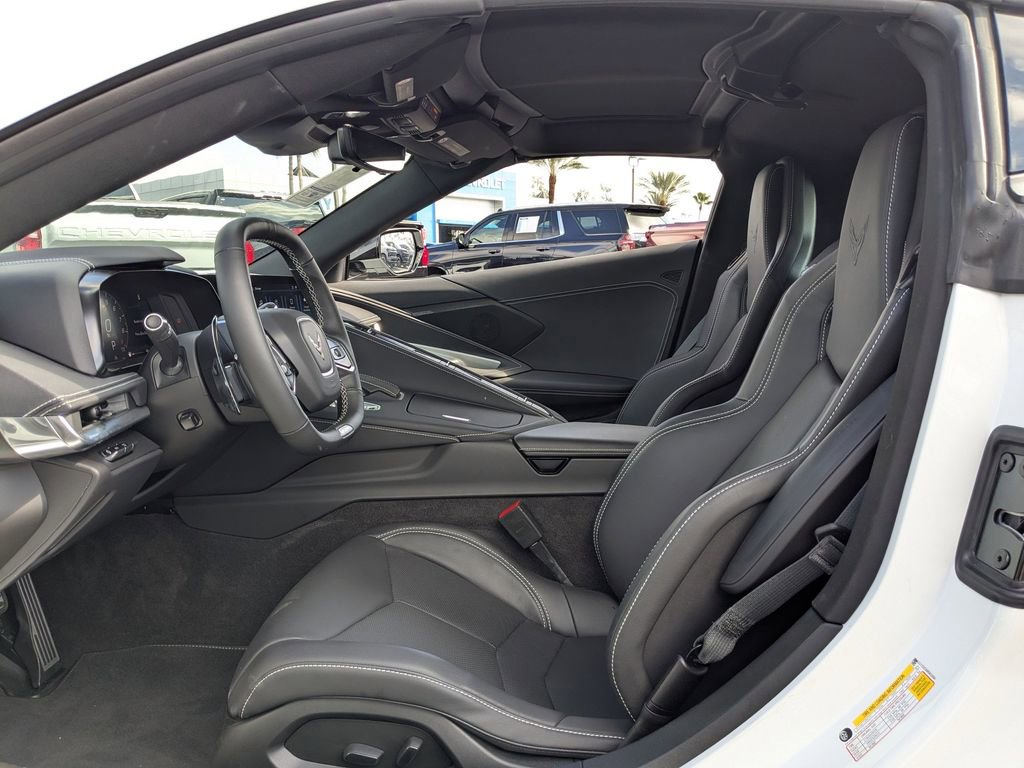 Used 2024 Chevrolet Corvette Z06 image 17