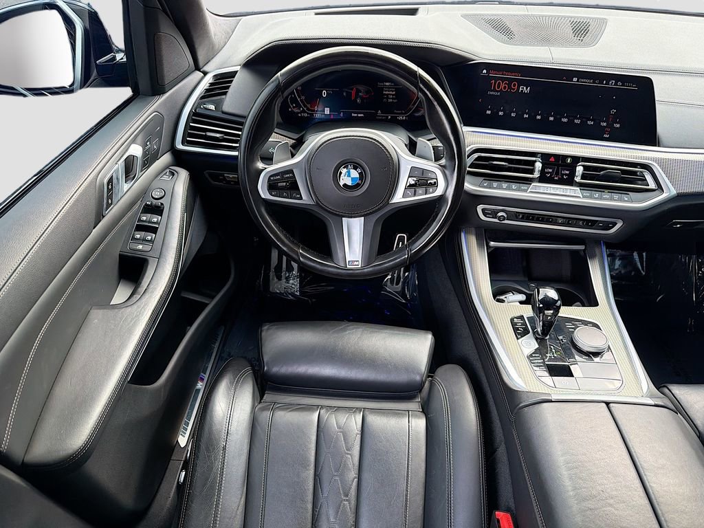 Used 2022 BMW X5 sDrive40i w/ M Sport Package RWD image 16