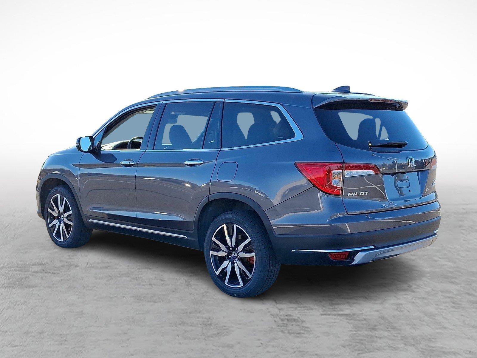 Used 2019 Honda Pilot Touring image 4