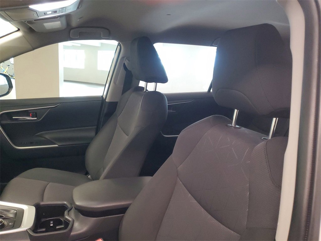 Used 2023 Toyota RAV4 XLE image 18