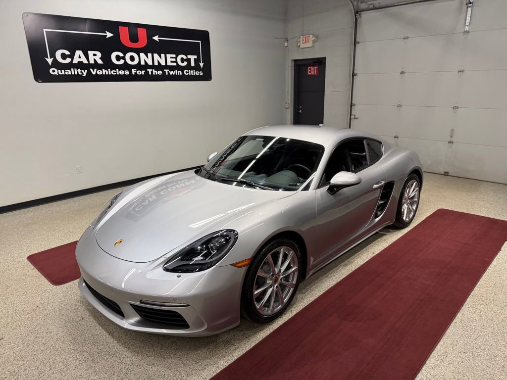 Used 2019 Porsche 718 Cayman image 3
