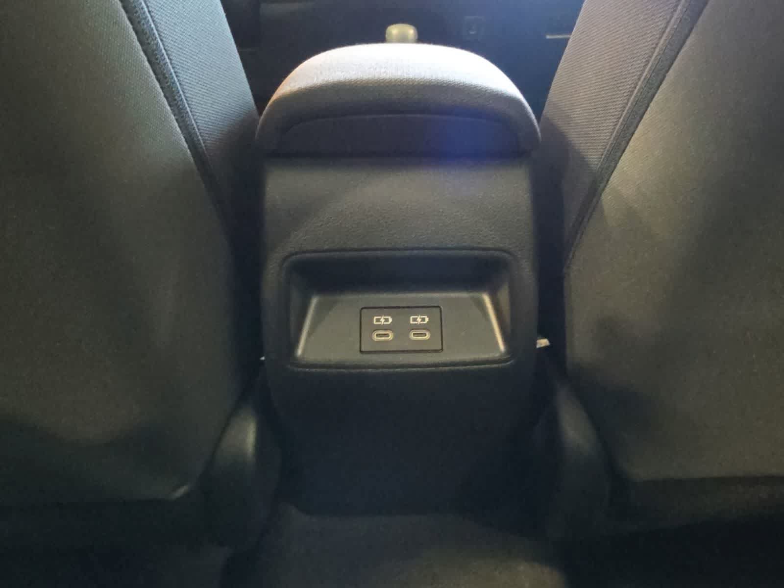 Used 2024 Toyota Corolla LE FWD image 29