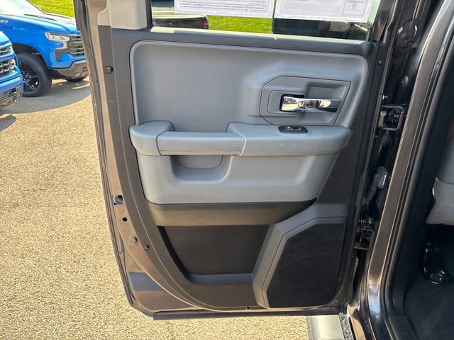 Used 2020 RAM 1500 Classic Warlock AWD/4WD image 18