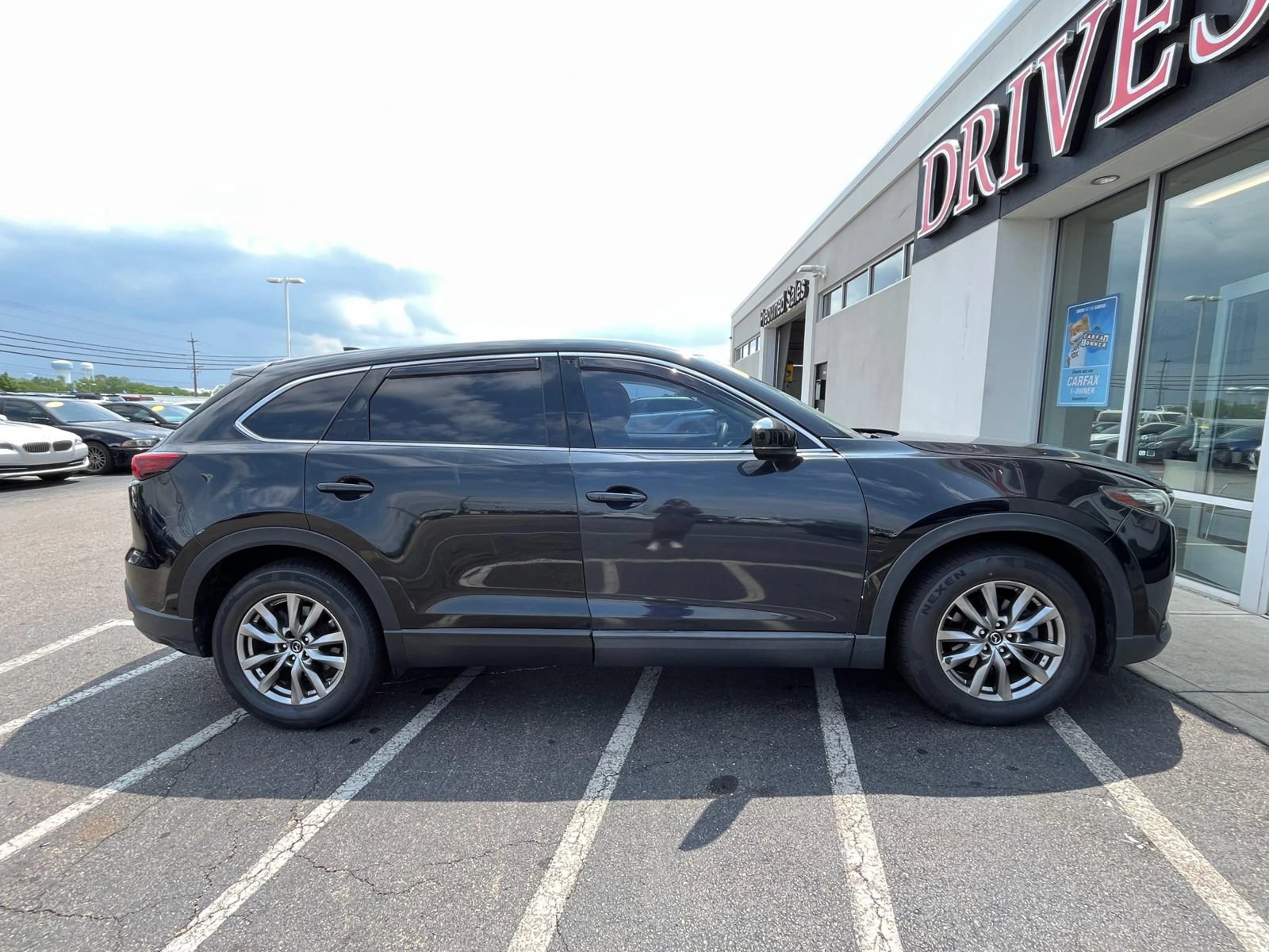 Used 2018 MAZDA CX-9 Touring FWD image 10