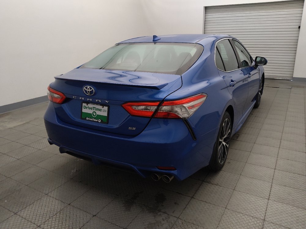 Used 2019 Toyota Camry SE FWD image 7