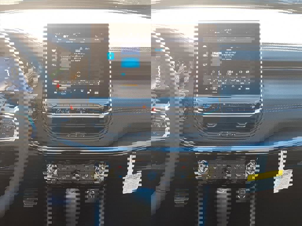 New 2026 Jeep Compass Limited image 8