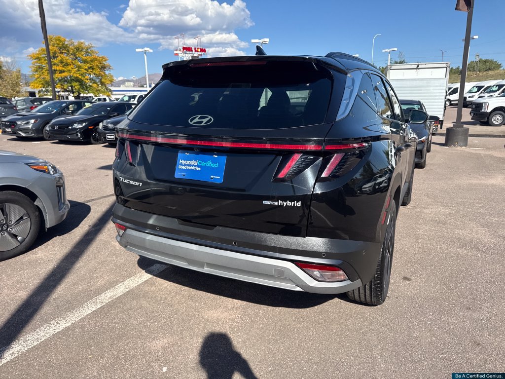 Used 2025 Hyundai Tucson Limited AWD/4WD image 26