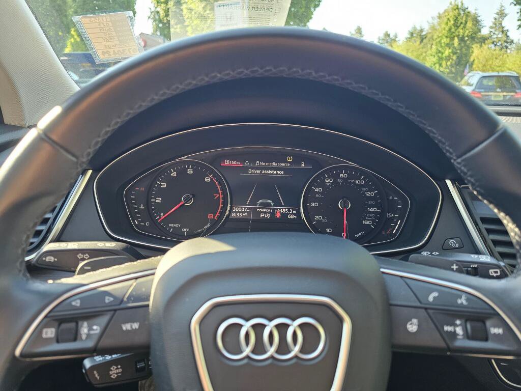 Used 2023 Audi Q5 2.0T Premium AWD/4WD image 27