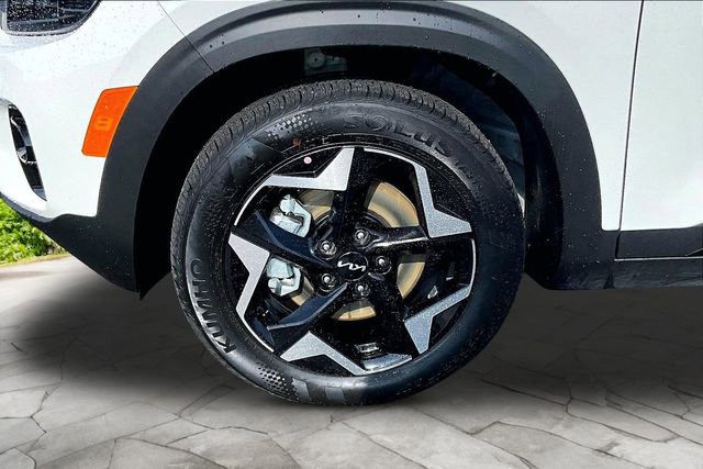 Certified 2026 Kia Seltos S image 8