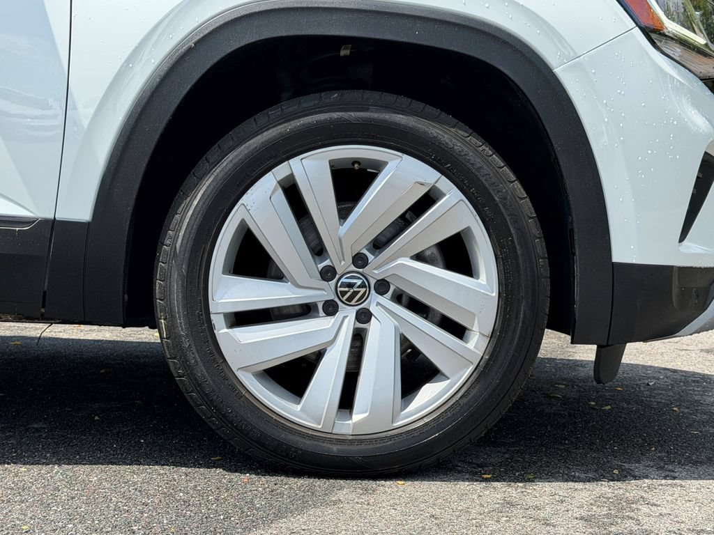 Used 2021 Volkswagen Atlas Cross Sport SE AWD/4WD image 6