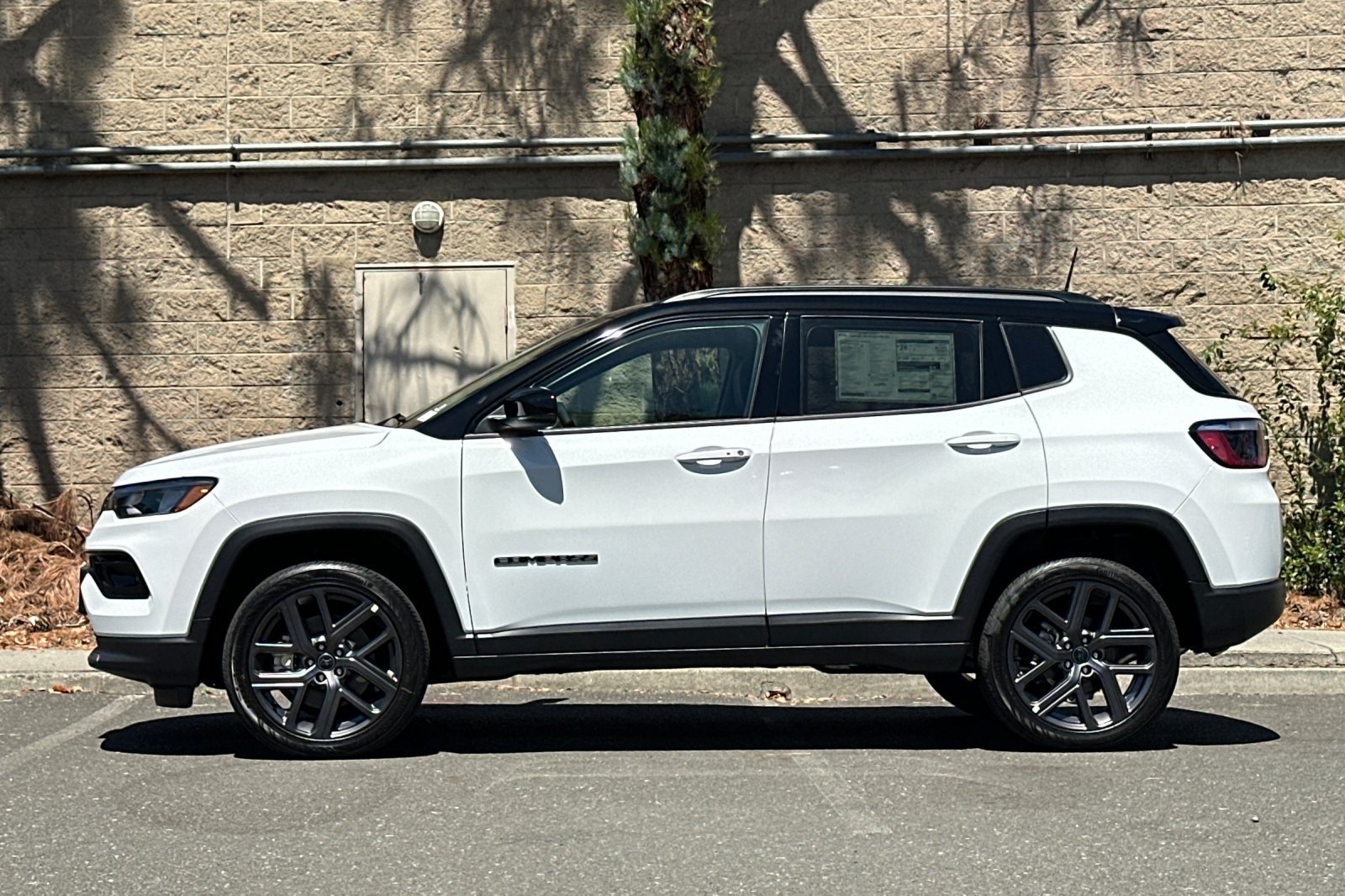 New 2026 Jeep Compass Limited AWD/4WD image 6