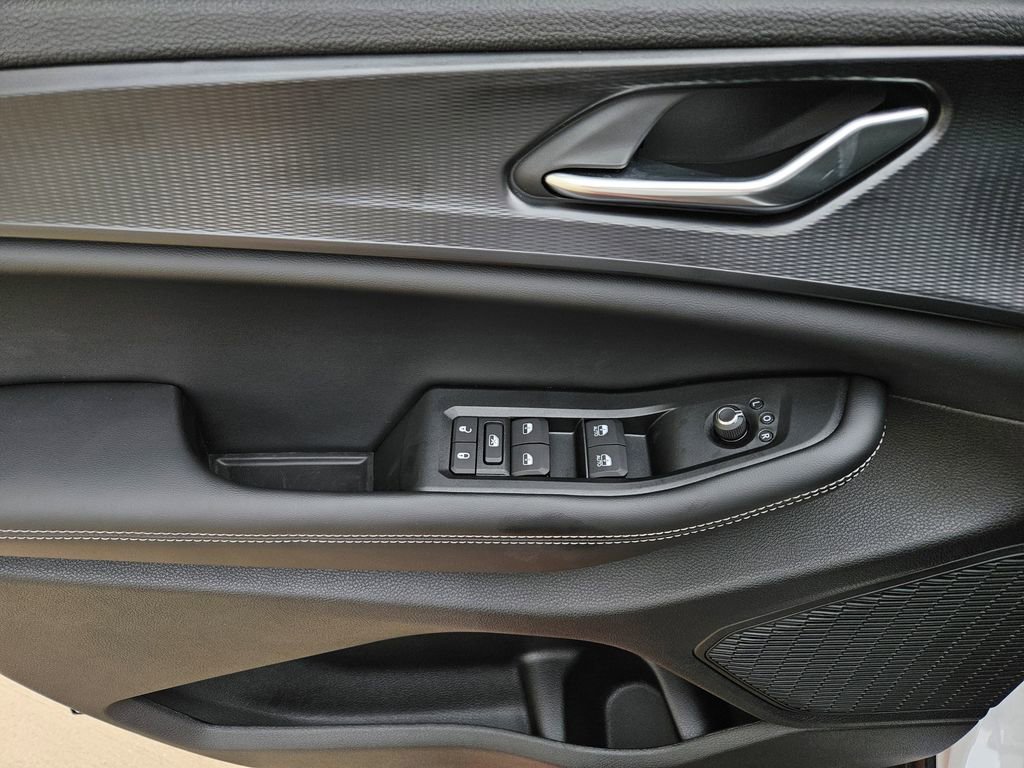 New 2026 Jeep Grand Cherokee Laredo RWD image 16