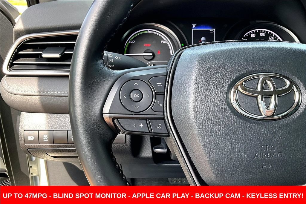 Used 2023 Toyota Camry SE w/ Convenience Package FWD image 11