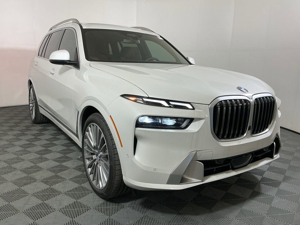 New 2026 BMW X7 xDrive40i AWD/4WD image 4