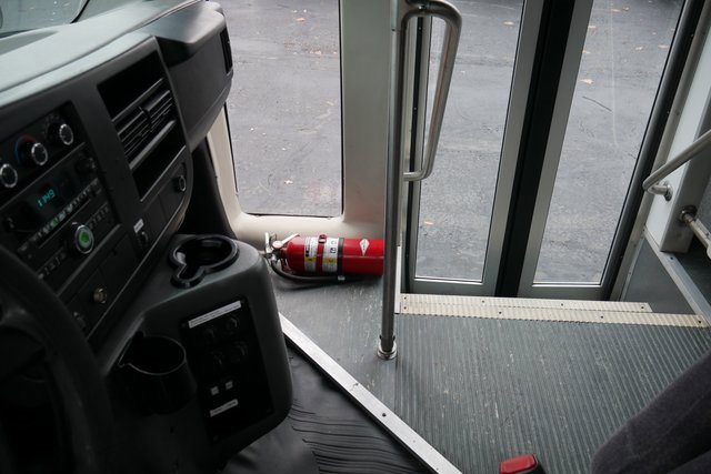 Used 2014 Chevrolet Express 4500 w/ Shuttle Bus Package image 18