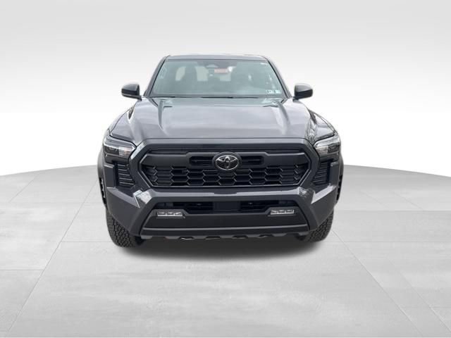 New 2026 Toyota Tacoma TRD Off-Road AWD/4WD image 8