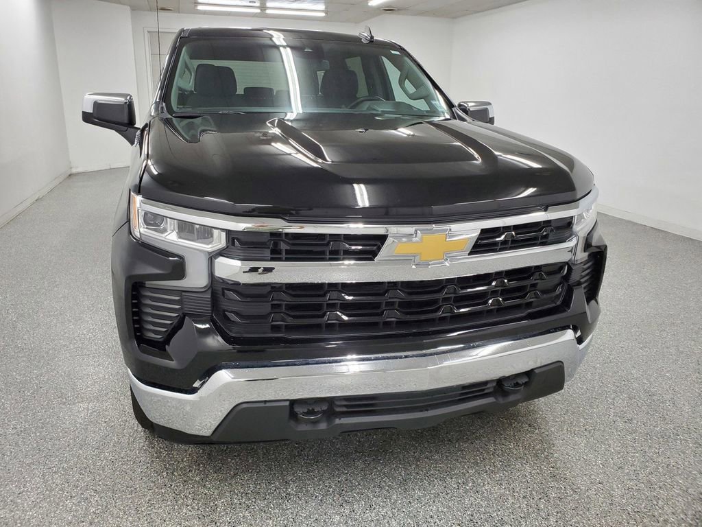 Used 2023 Chevrolet Silverado 1500 LT w/ Protection Package image 2