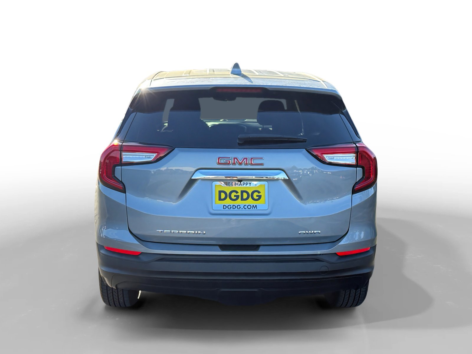 Used 2024 GMC Terrain SLE image 4