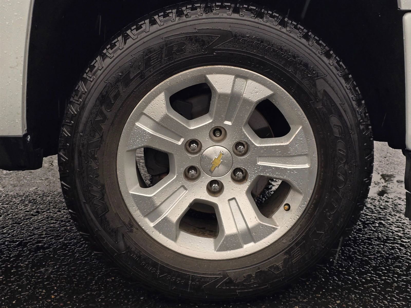 Used 2016 Chevrolet Silverado 1500 Custom w/ Custom Convenience Package image 9