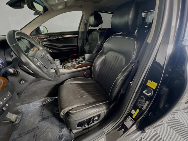 Used 2018 Genesis G90 5.0 Ultimate image 10