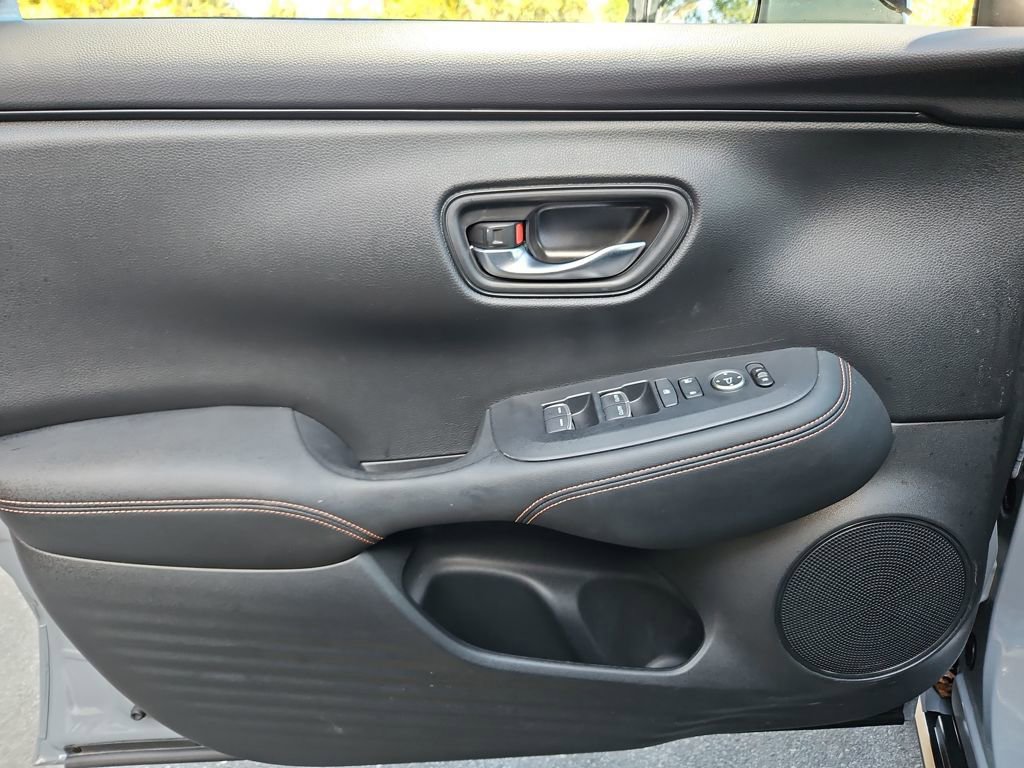 Used 2024 Honda HR-V Sport image 25