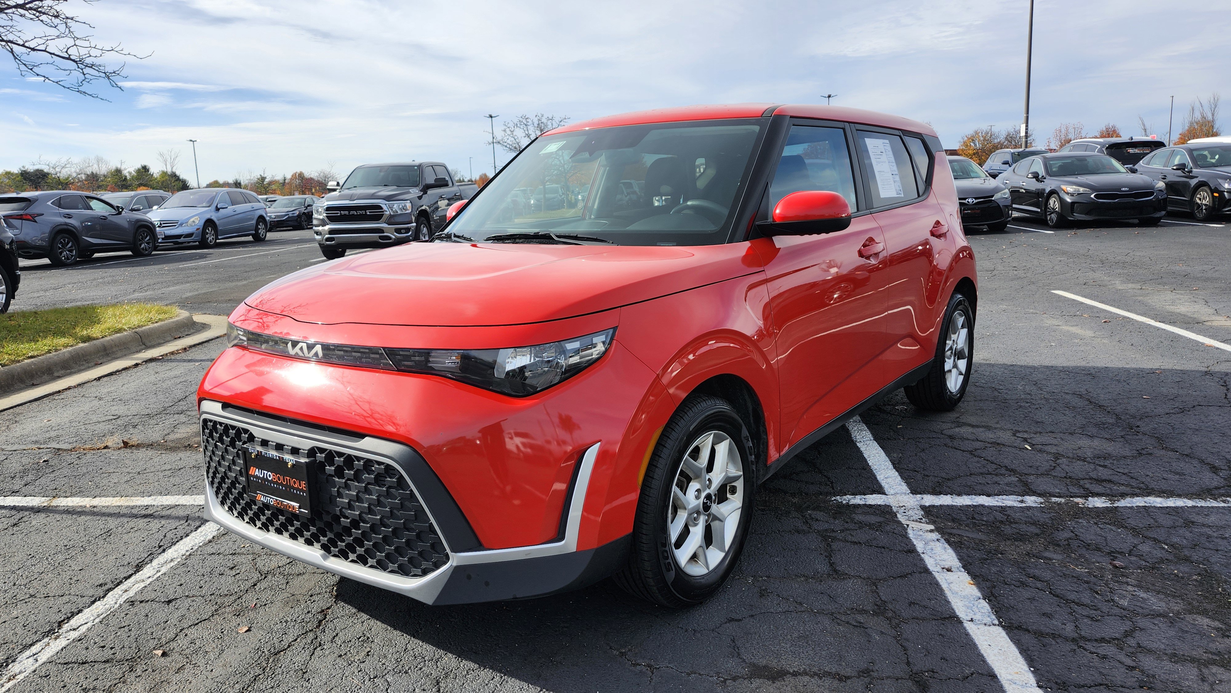 Used 2024 Kia Soul LX w/ Option Group 015 image 12