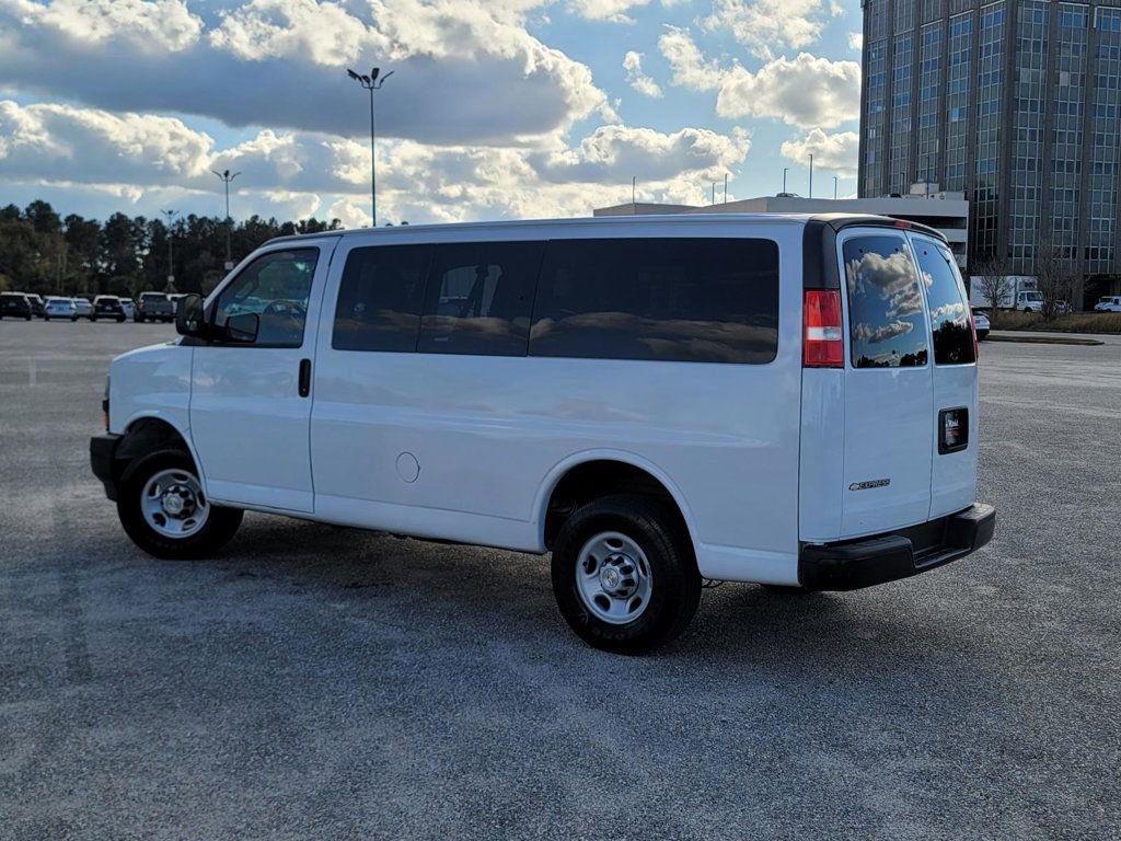 Used 2020 Chevrolet Express 2500 LS w/ Driver Convenience Package image 4