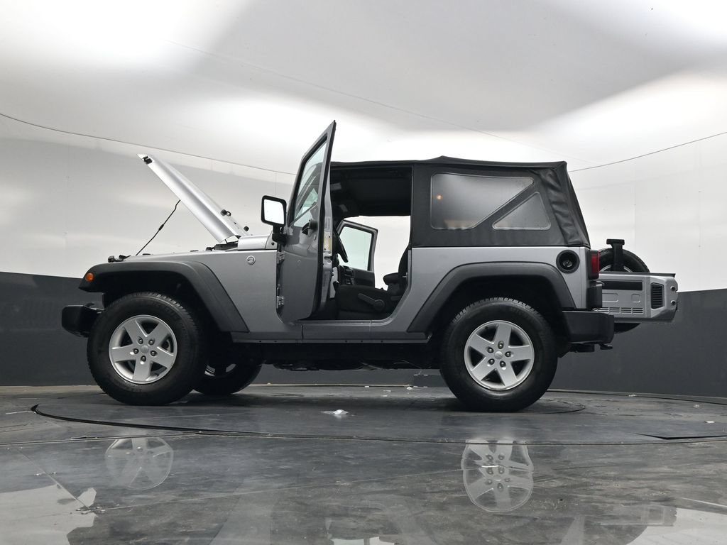 Used 2017 Jeep Wrangler Sport w/ Quick Order Package 24S AWD/4WD image 42