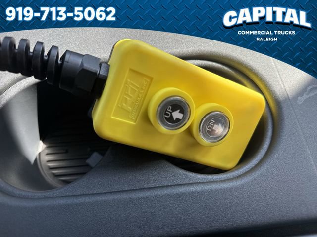 New 2025 Ford F550 4x4 Crew Cab image 30