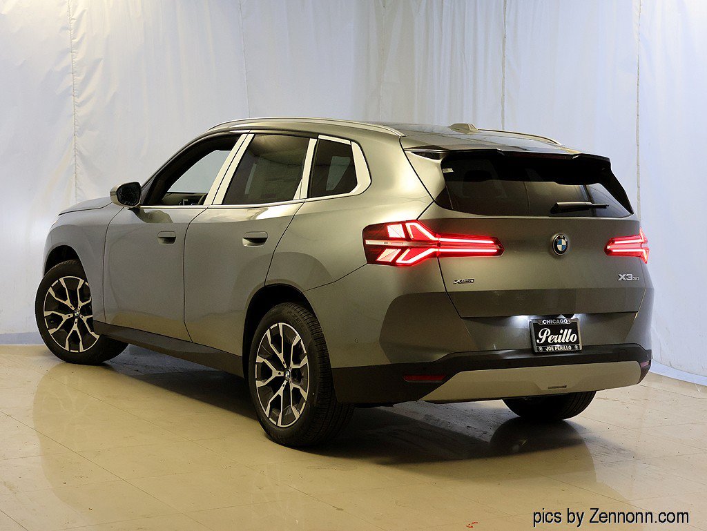 Used 2026 BMW X3 xDrive30i w/ Convenience Package AWD/4WD image 9