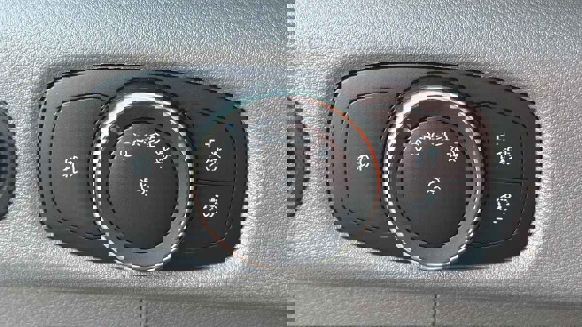 Used 2023 Ford Transit 250 Low Roof w/ Exterior Upgrade Package image 16