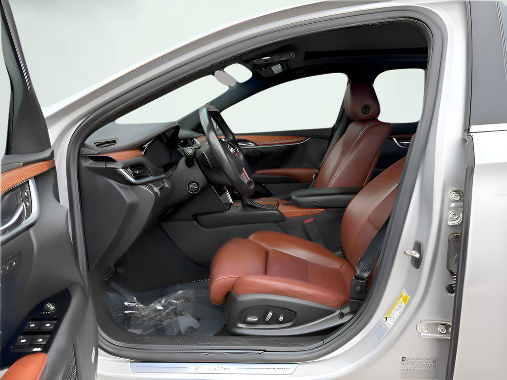 Used 2015 Cadillac XTS Premium image 12