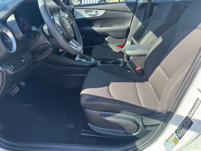 Certified 2023 Kia Forte LXS FWD image 17