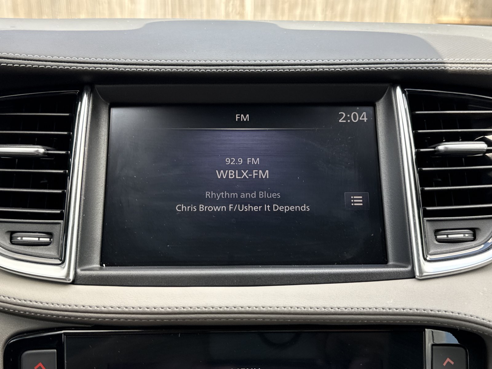 Used 2025 INFINITI QX50 Luxe AWD/4WD image 23