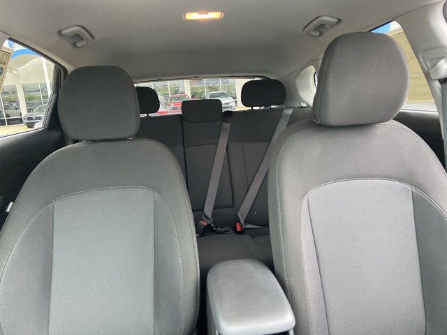 Used 2025 Hyundai Kona SEL FWD image 25