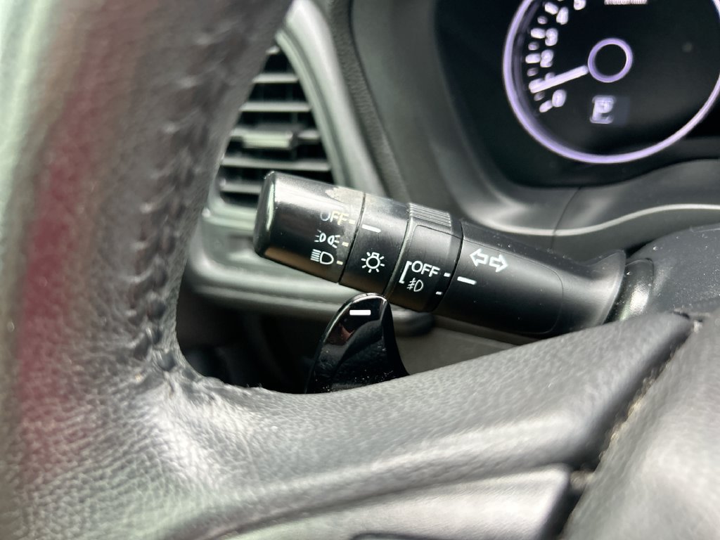 Used 2022 Honda HR-V Sport image 17