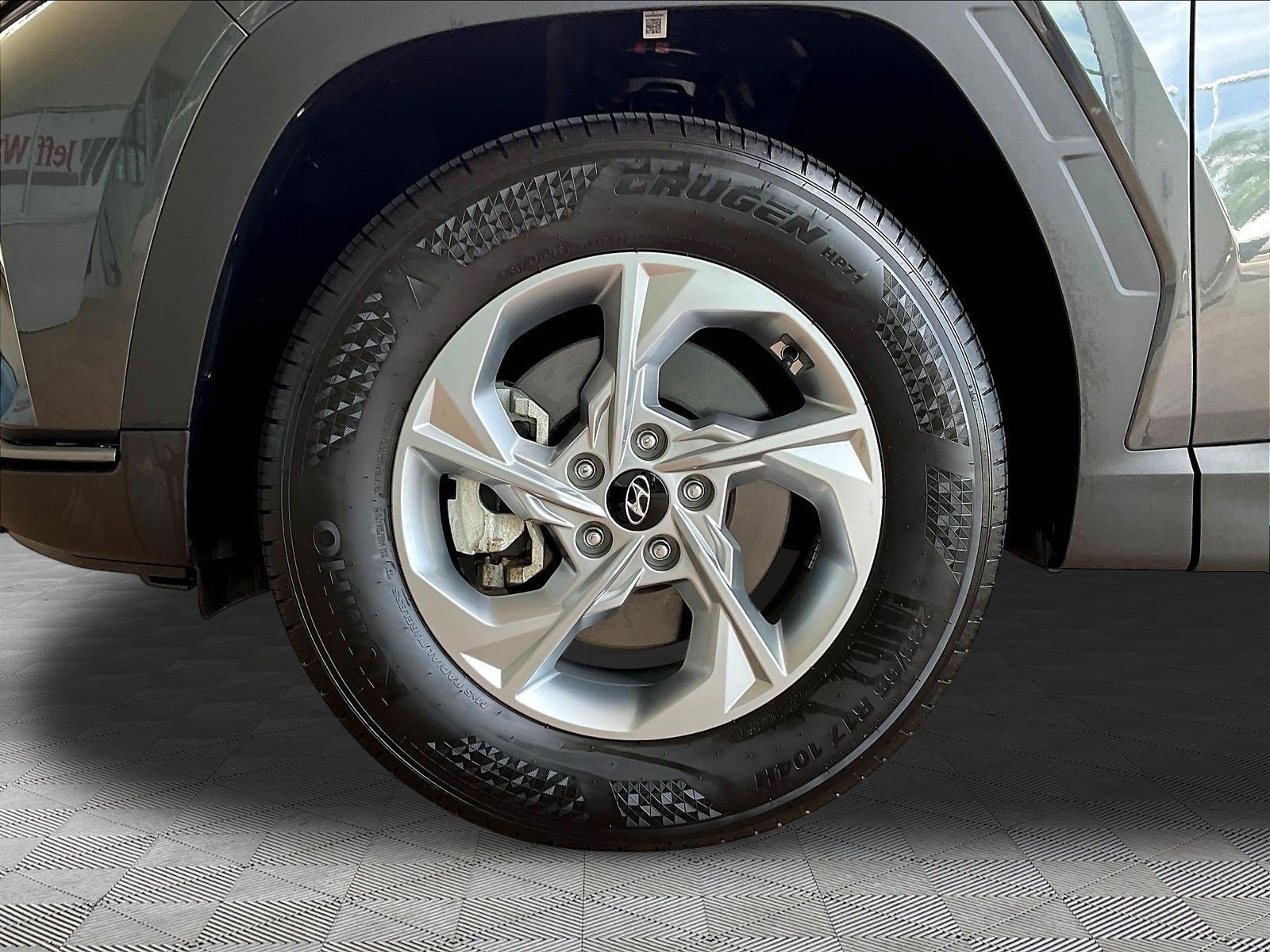 Used 2023 Hyundai Tucson SE AWD/4WD image 30
