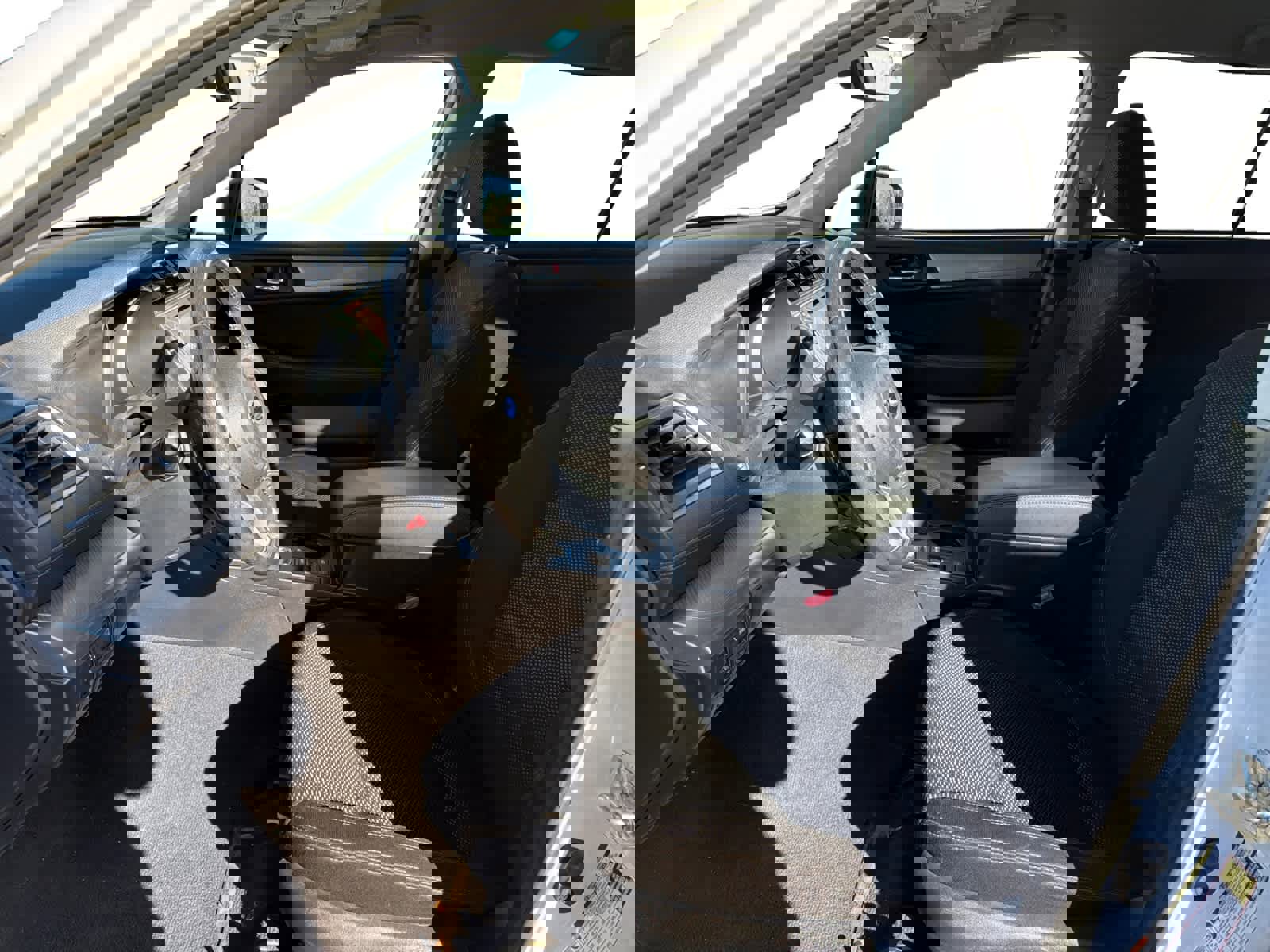 Used 2018 Subaru Outback 2.5i Premium image 10