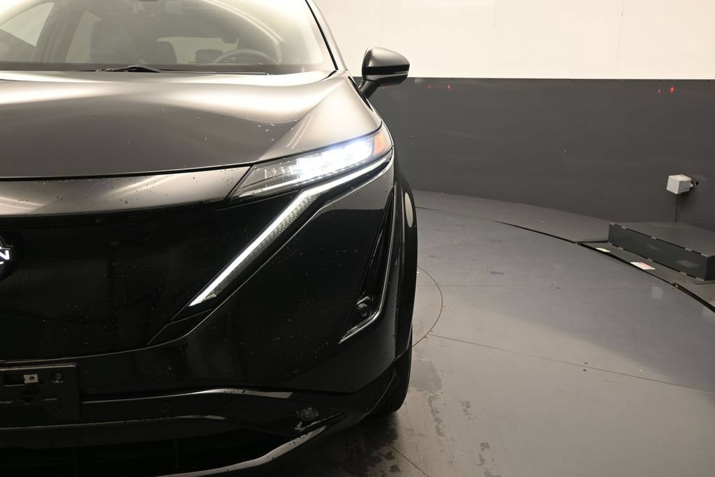 Certified 2025 Nissan Ariya Platinum AWD/4WD image 16
