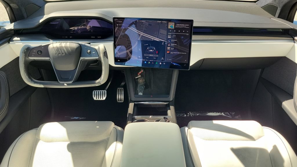 Used 2023 Tesla Model X Plaid AWD/4WD image 11