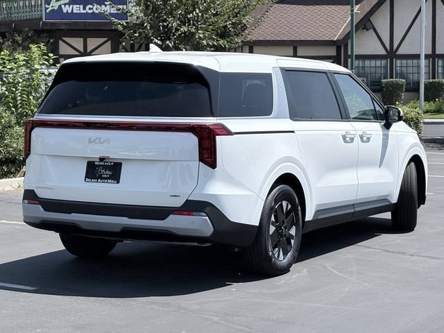 New 2026 Kia Carnival LXS FWD image 4