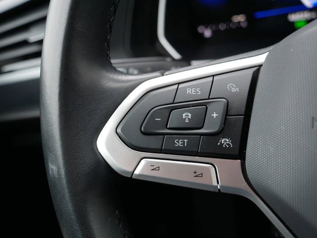 Certified 2024 Volkswagen Jetta SE image 25