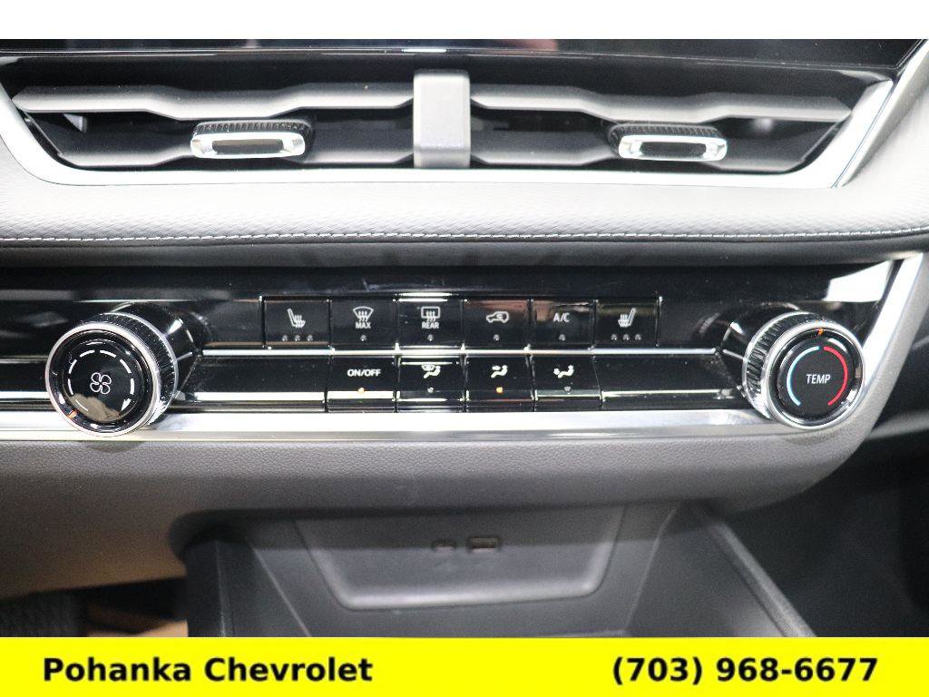 Certified 2025 Chevrolet Equinox LT w/ Safety and Technology Package AWD/4WD image 14