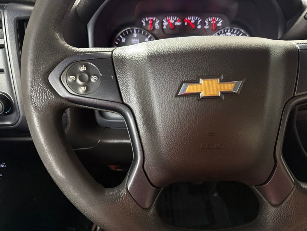 Used 2018 Chevrolet Silverado 1500 Custom w/ Custom Convenience Package RWD image 26
