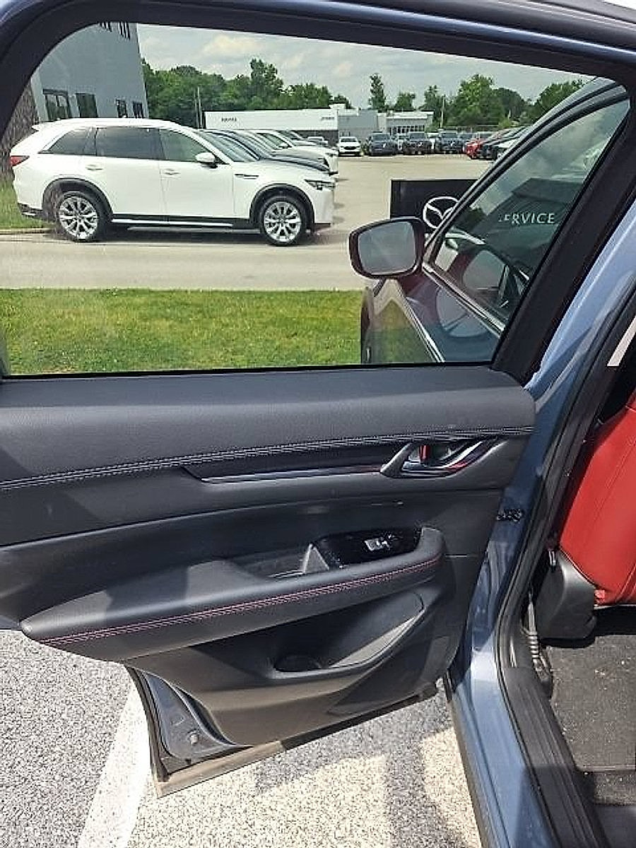 Used 2023 MAZDA CX-5 Carbon Edition AWD/4WD image 9