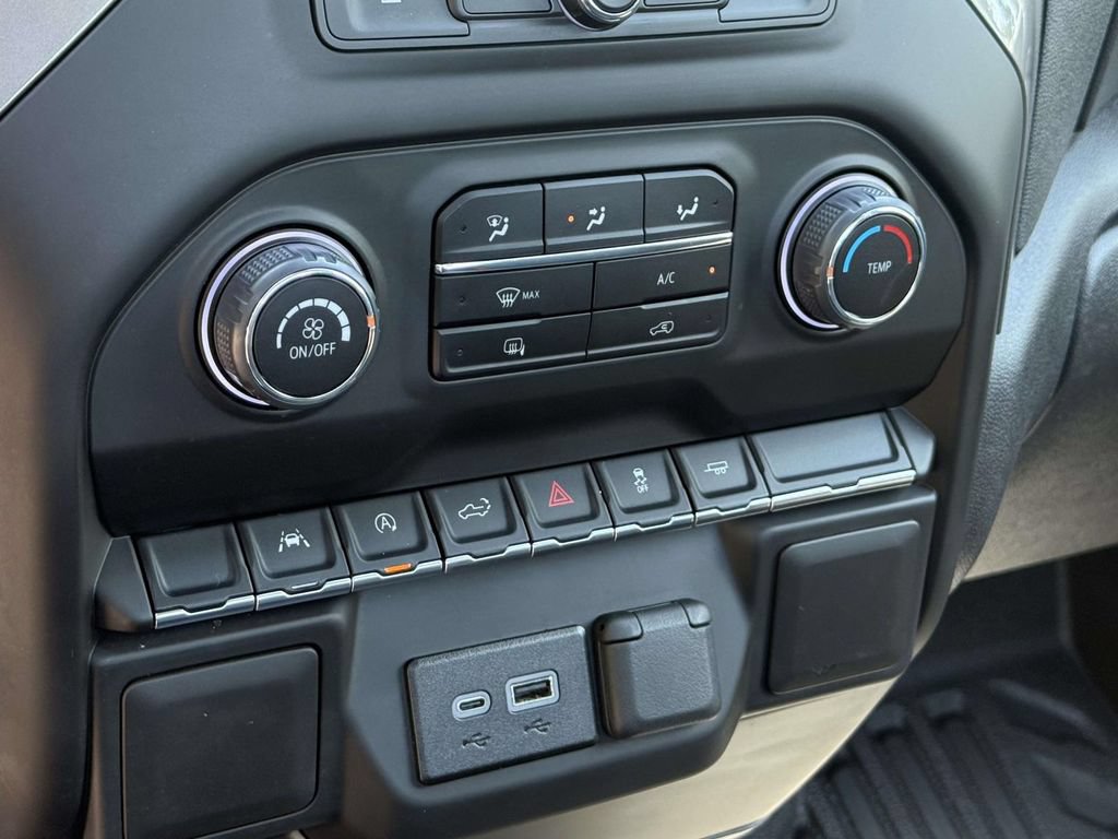 Used 2025 Chevrolet Silverado 1500 W/T RWD image 12