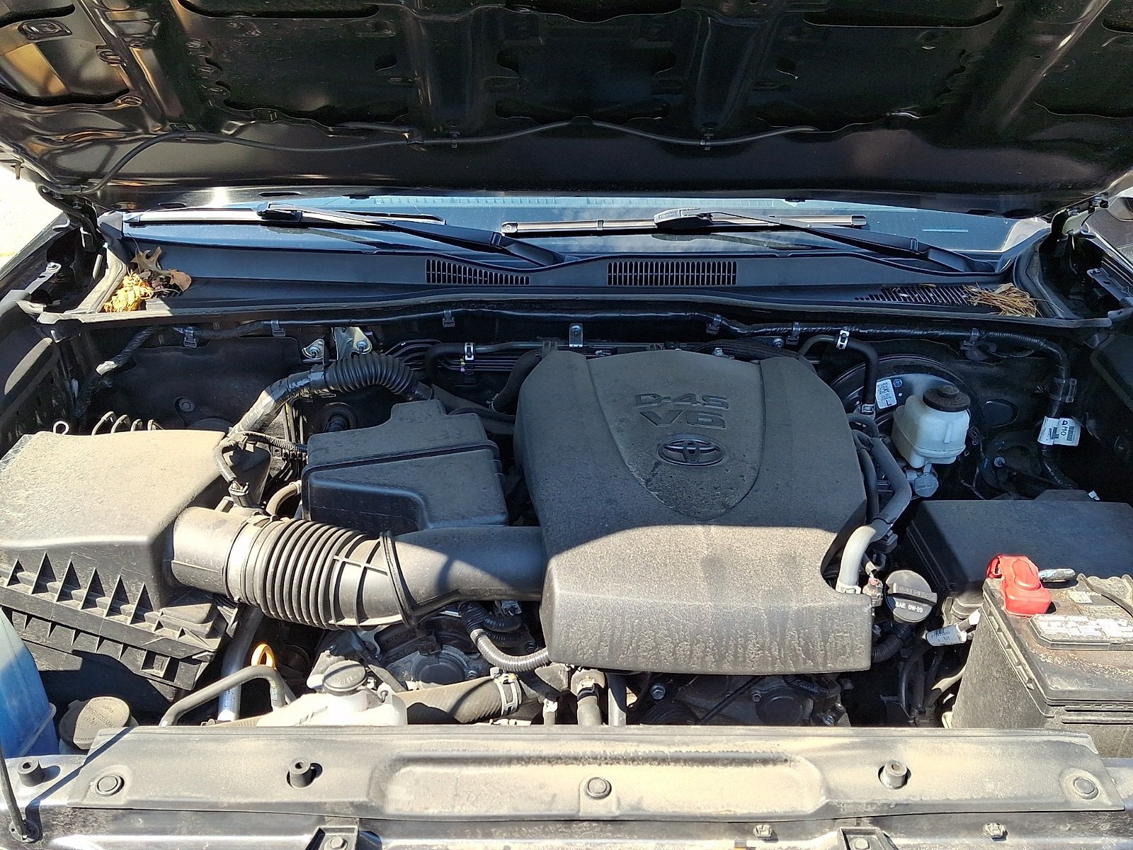 Certified 2023 Toyota Tacoma SR AWD/4WD image 28