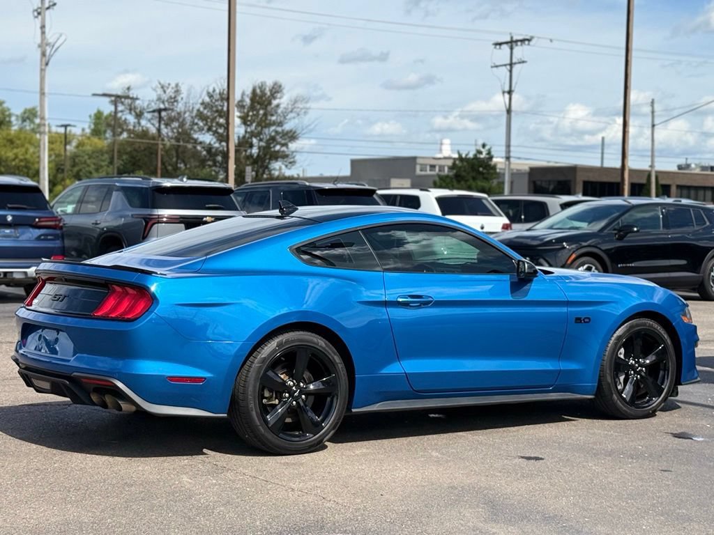 Used 2021 Ford Mustang GT RWD image 28